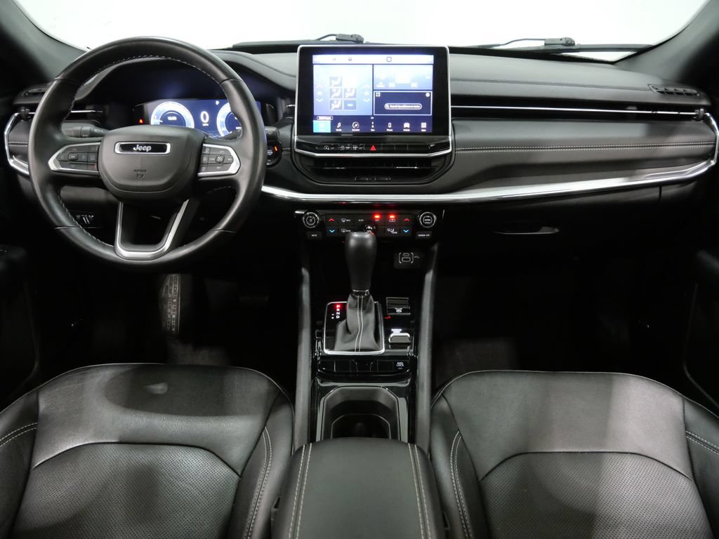 Used 2022 Jeep Compass High Altitude AWD/4WD image 11