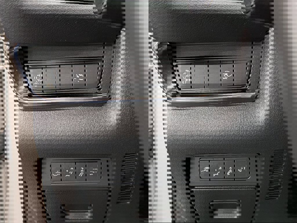 Certified 2023 MAZDA CX-30 2.5 Turbo w/ Premium Package image 20