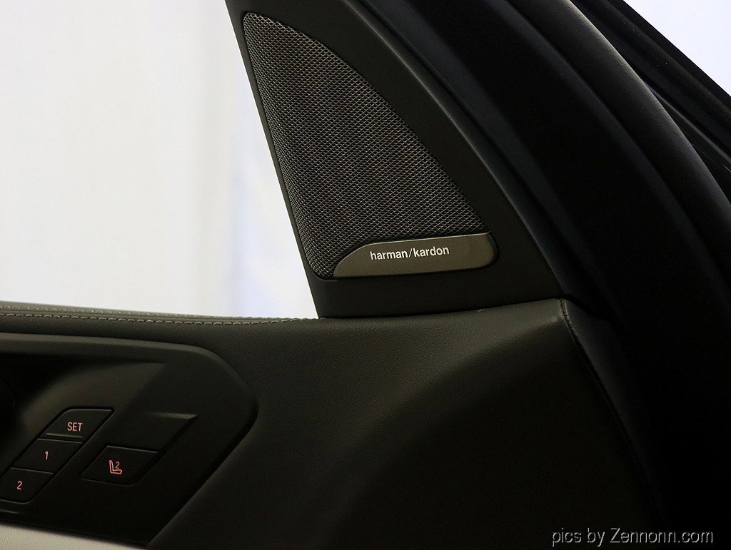 Used 2026 BMW X5 xDrive50e w/ M Sport Package image 25