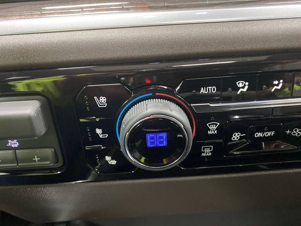 New 2026 Chevrolet Silverado 1500 LTZ w/ LTZ Premium Package image 43