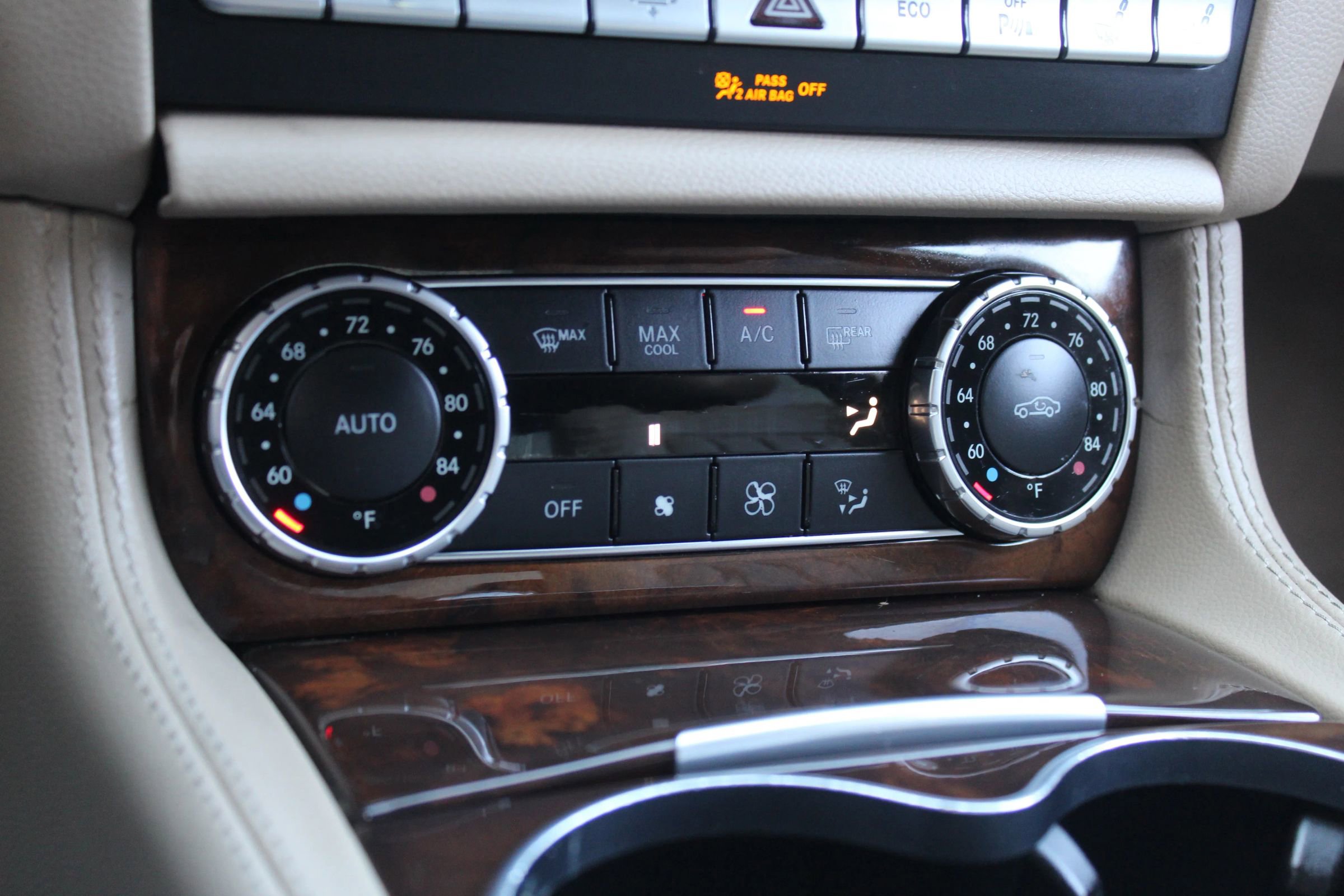 Used 2014 Mercedes-Benz CLS 550 CLS 550 4MATIC Coupe 4D image 34