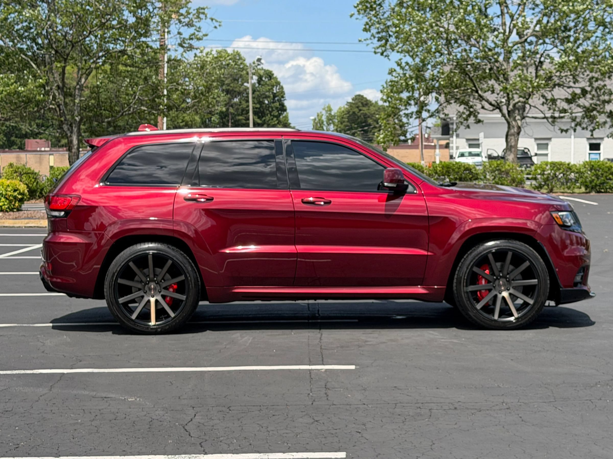 Used 2020 Jeep Grand Cherokee SRT AWD/4WD image 5