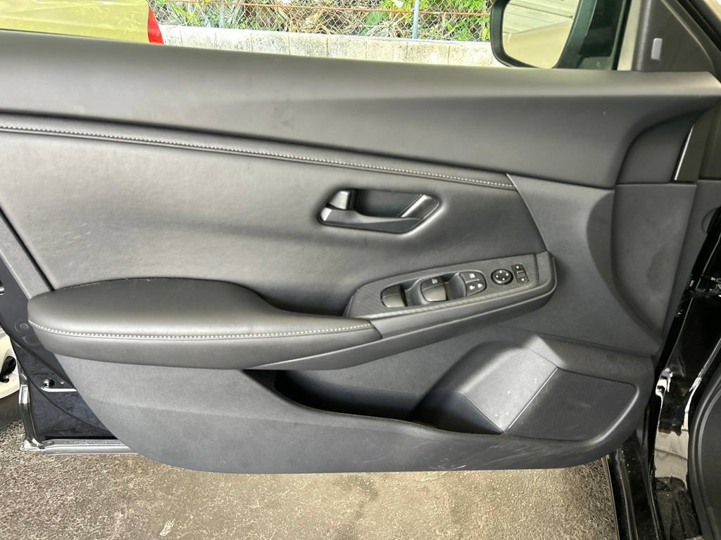 Certified 2025 Nissan Sentra S FWD image 15