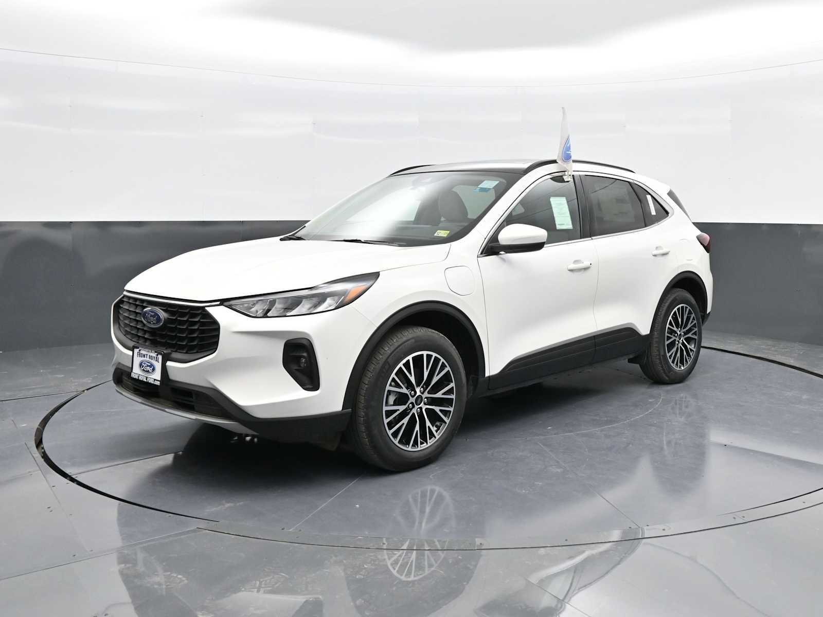 New 2025 Ford Escape SE FWD image 4