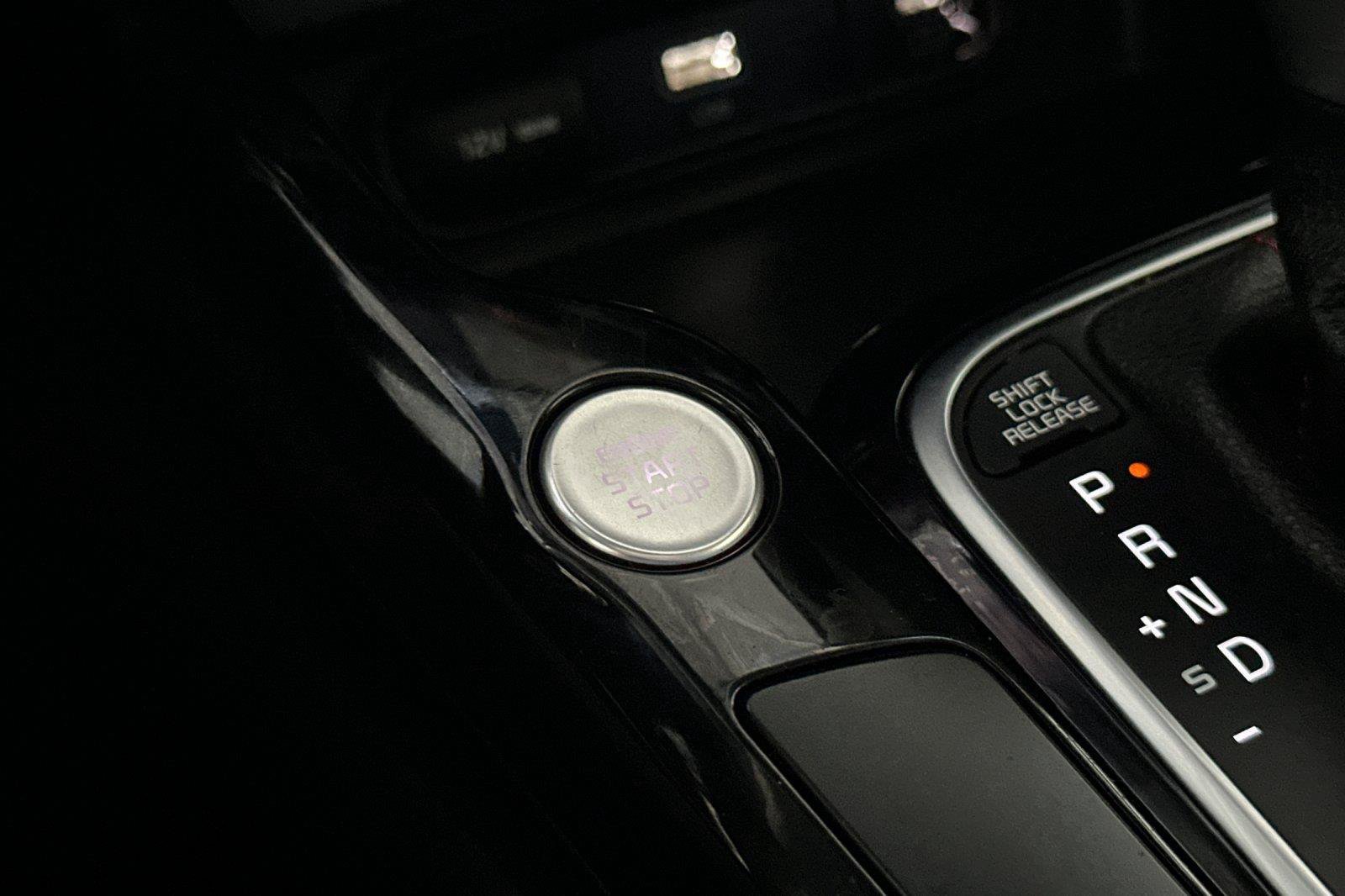 Used 2023 Kia Soul GT-Line FWD image 23