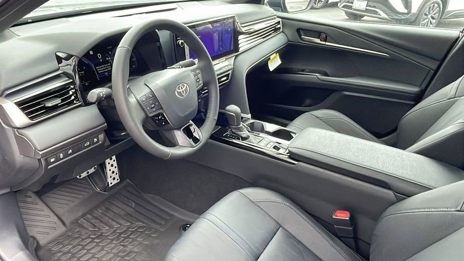 New 2026 Toyota Camry XSE FWD image 11