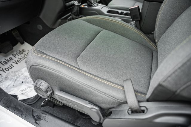 Used 2024 Jeep Wrangler Sport S image 40