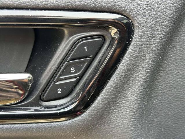 Used 2023 Dodge Durango R/T AWD/4WD image 21