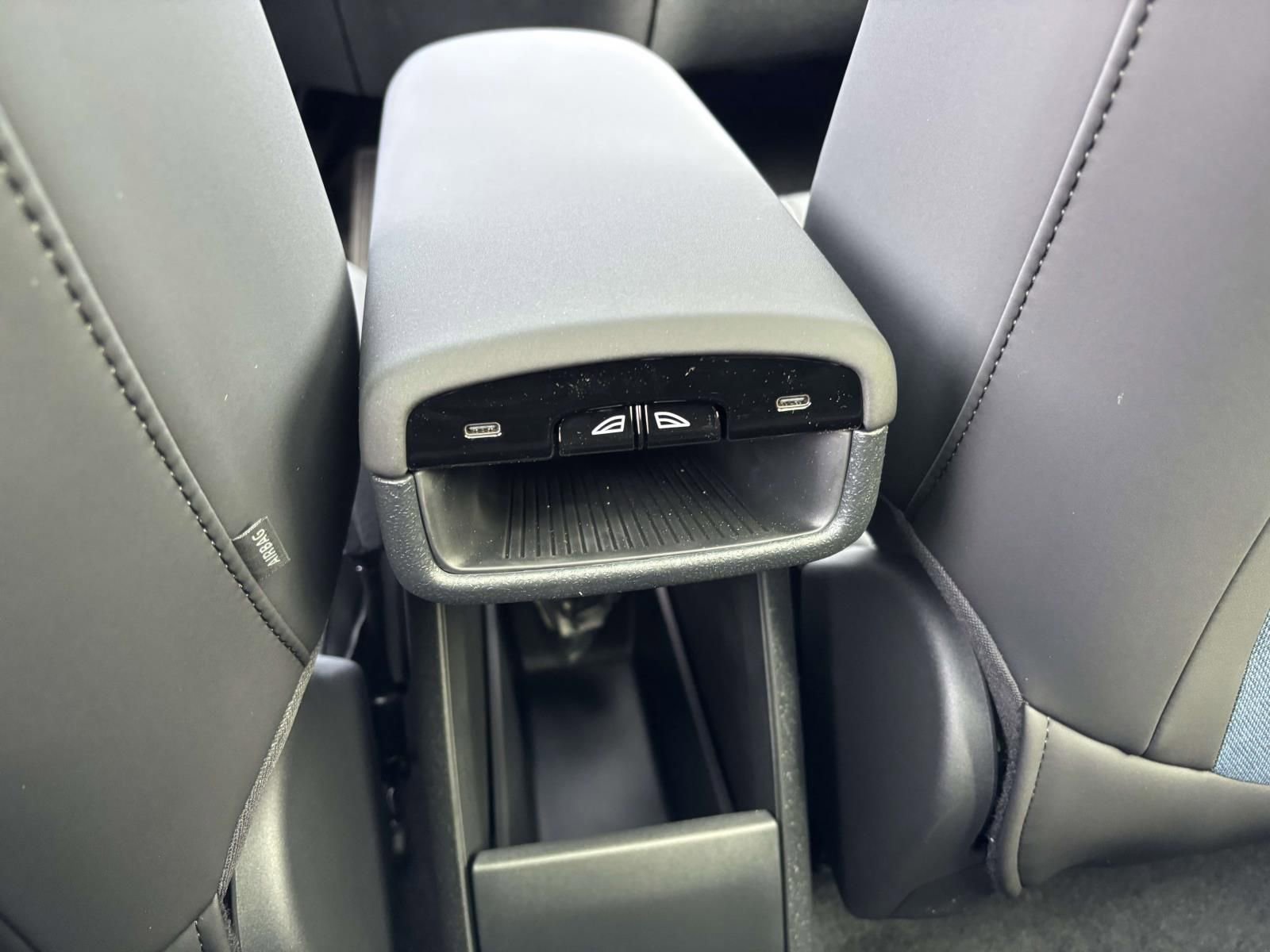 New 2026 Volvo EX30 Plus w/ Protection Package Premier AWD/4WD image 30
