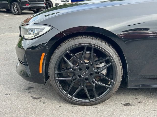 Used 2019 BMW 330i xDrive Sedan w/ Premium Package AWD/4WD image 8