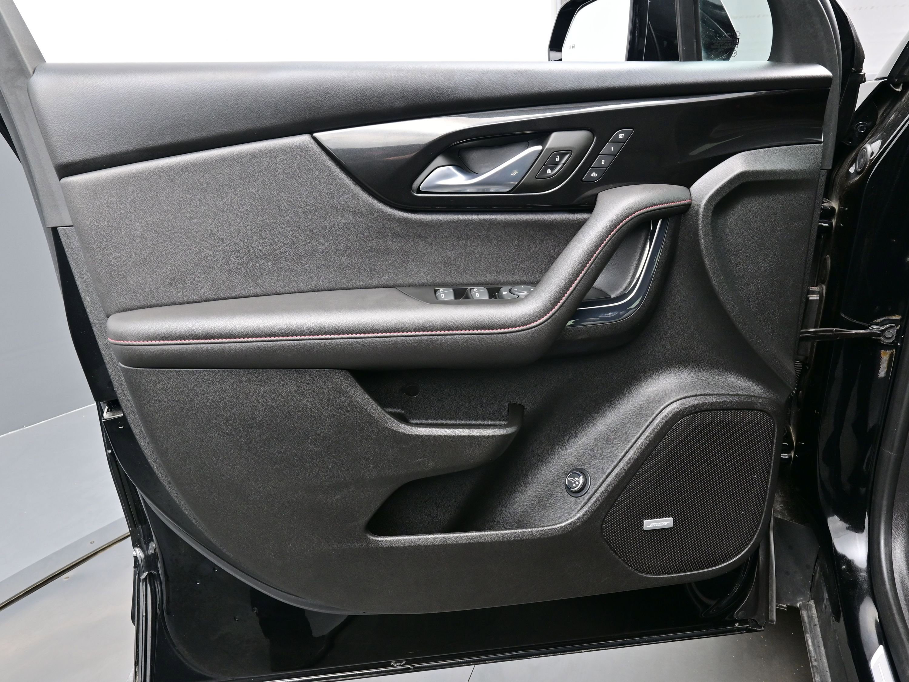 Used 2023 Chevrolet Blazer RS w/ Driver Confidence II Package image 12