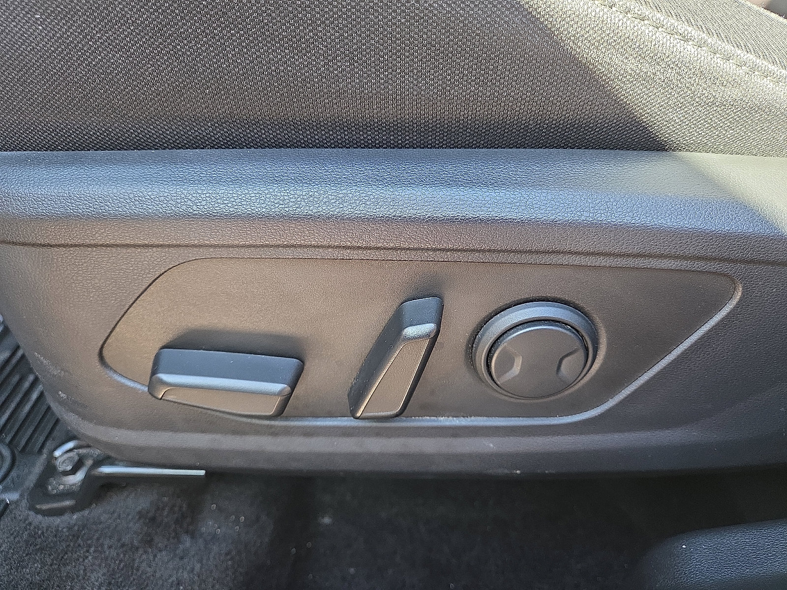 Used 2024 Hyundai Tucson Blue image 13