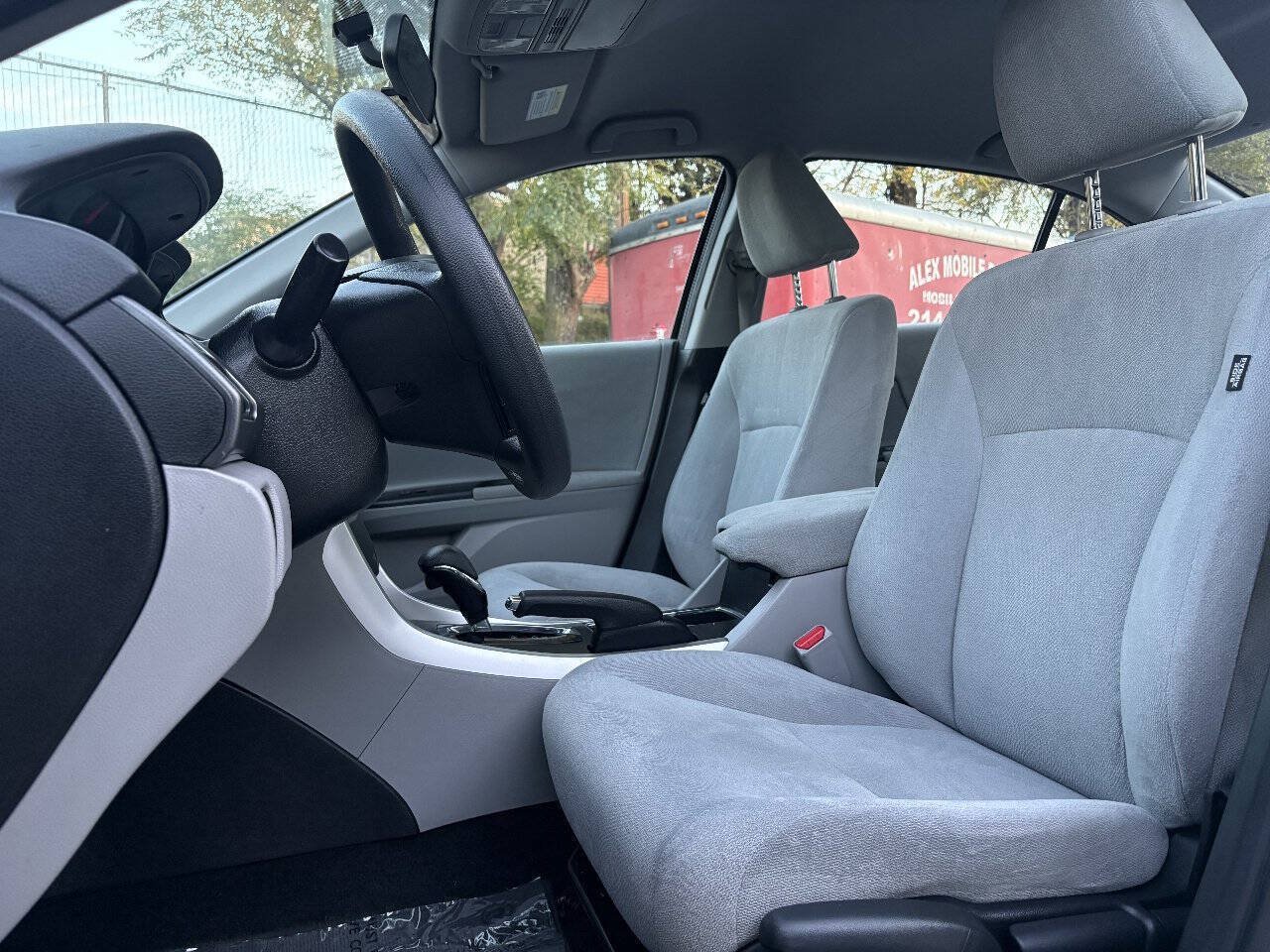 Used 2013 Honda Accord LX image 20