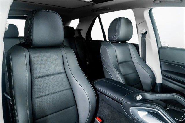 Used 2024 Mercedes-Benz GLE 450 4MATIC w/ Winter Package image 27