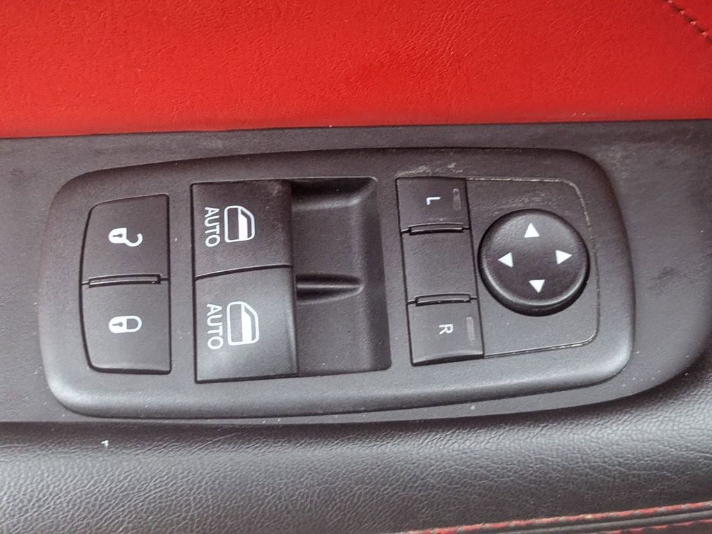 Used 2021 Dodge Challenger R/T Scat Pack w/ Shaker Package image 15