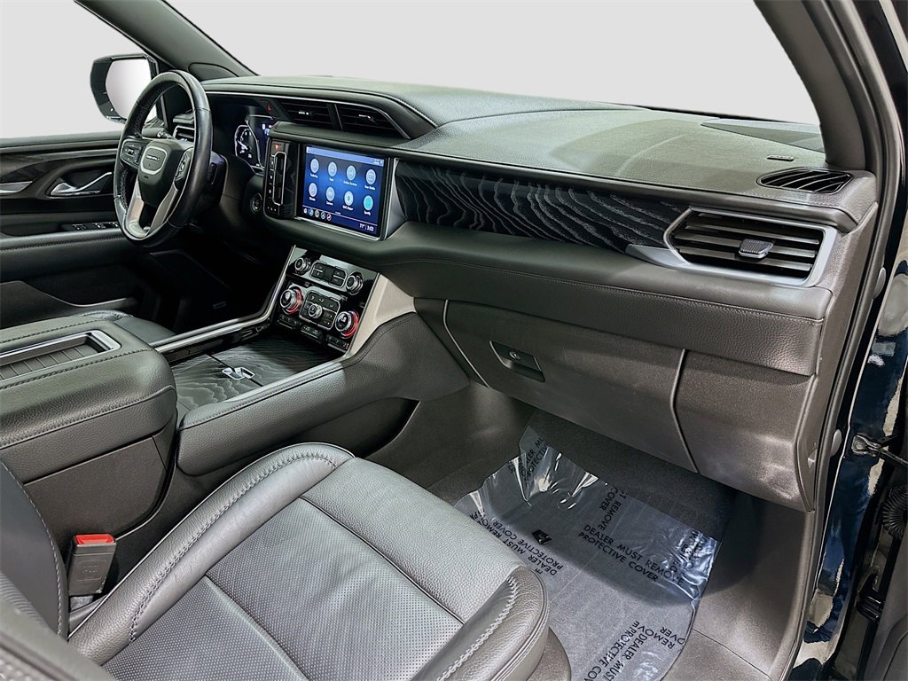 Used 2021 GMC Yukon Denali w/ Denali Ultimate Package image 30