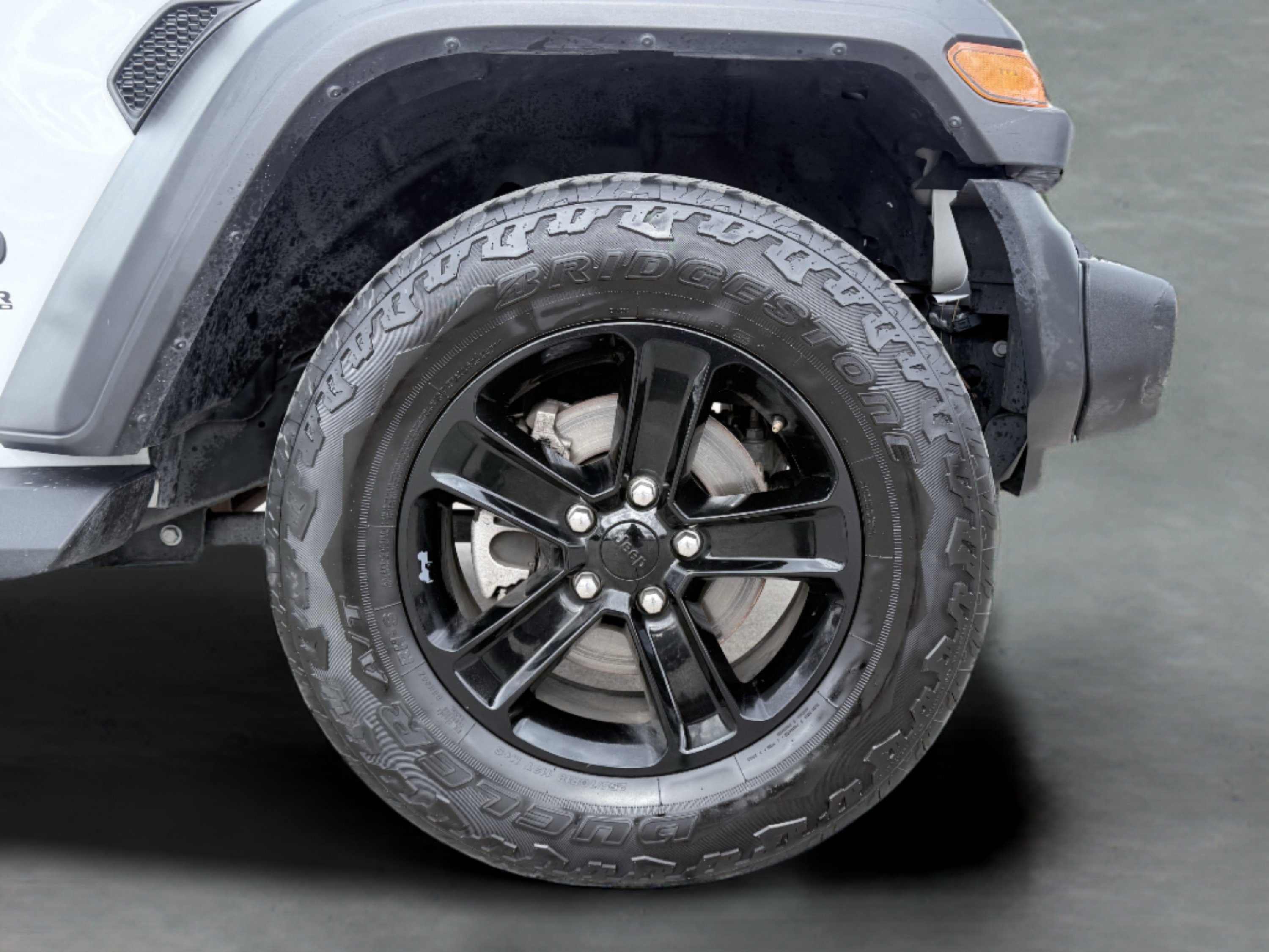 Used 2021 Jeep Wrangler Unlimited Sport AWD/4WD image 9