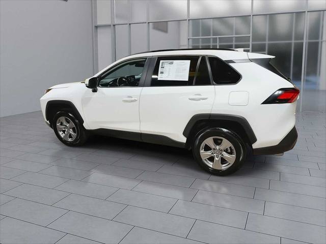 Certified 2025 Toyota RAV4 XLE AWD/4WD image 6