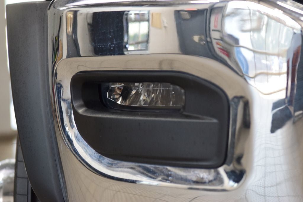 Used 2026 RAM 5500 Tradesman w/ Chrome Appearance Group AWD/4WD image 8
