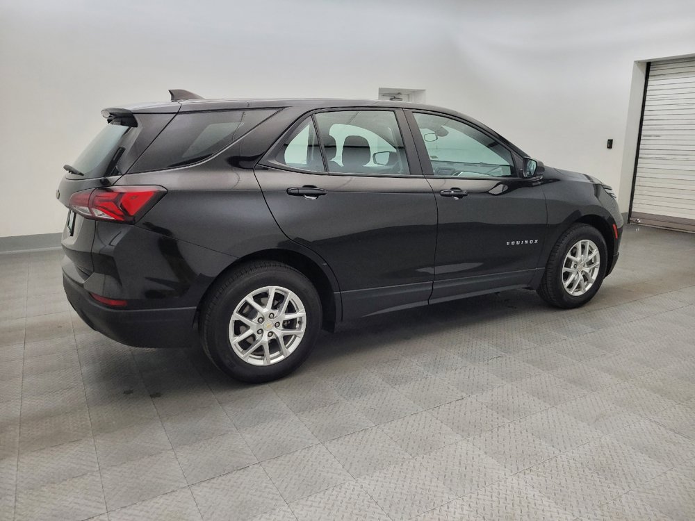 Used 2022 Chevrolet Equinox LS FWD image 10