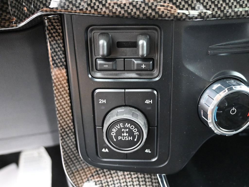 New 2025 Ford F150 Lariat w/ Equipment Group 502A High image 25