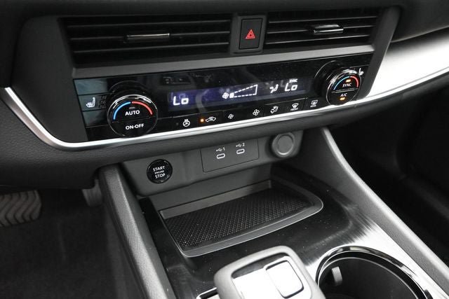 New 2026 Nissan Rogue Dark Armor AWD/4WD image 19