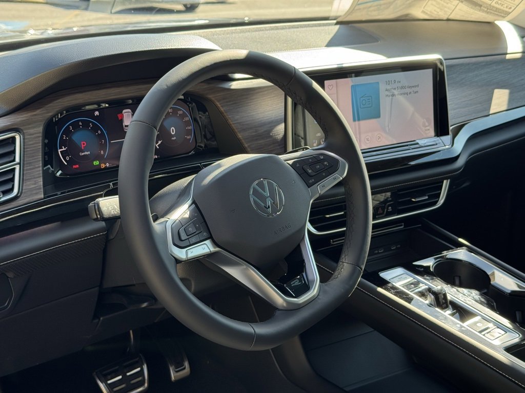 New 2026 Volkswagen Atlas SEL Premium R-Line image 24