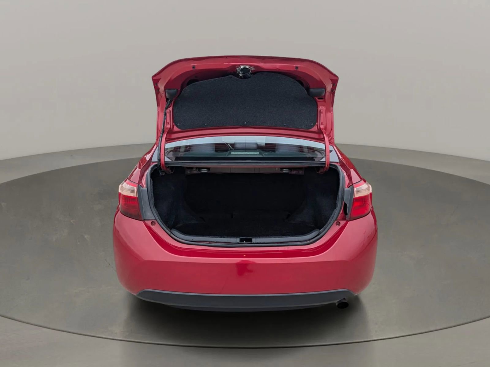 Used 2019 Toyota Corolla LE FWD image 13