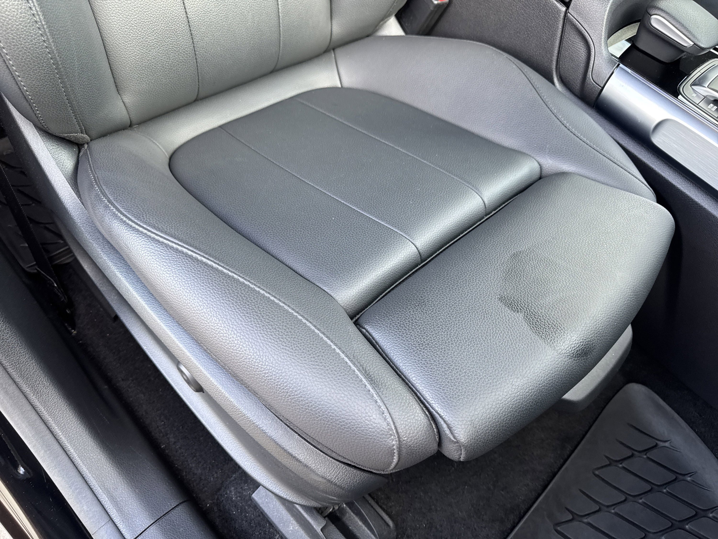 Used 2023 Mercedes-Benz EQB 350 4MATIC SUV w/ Exclusive Package image 55