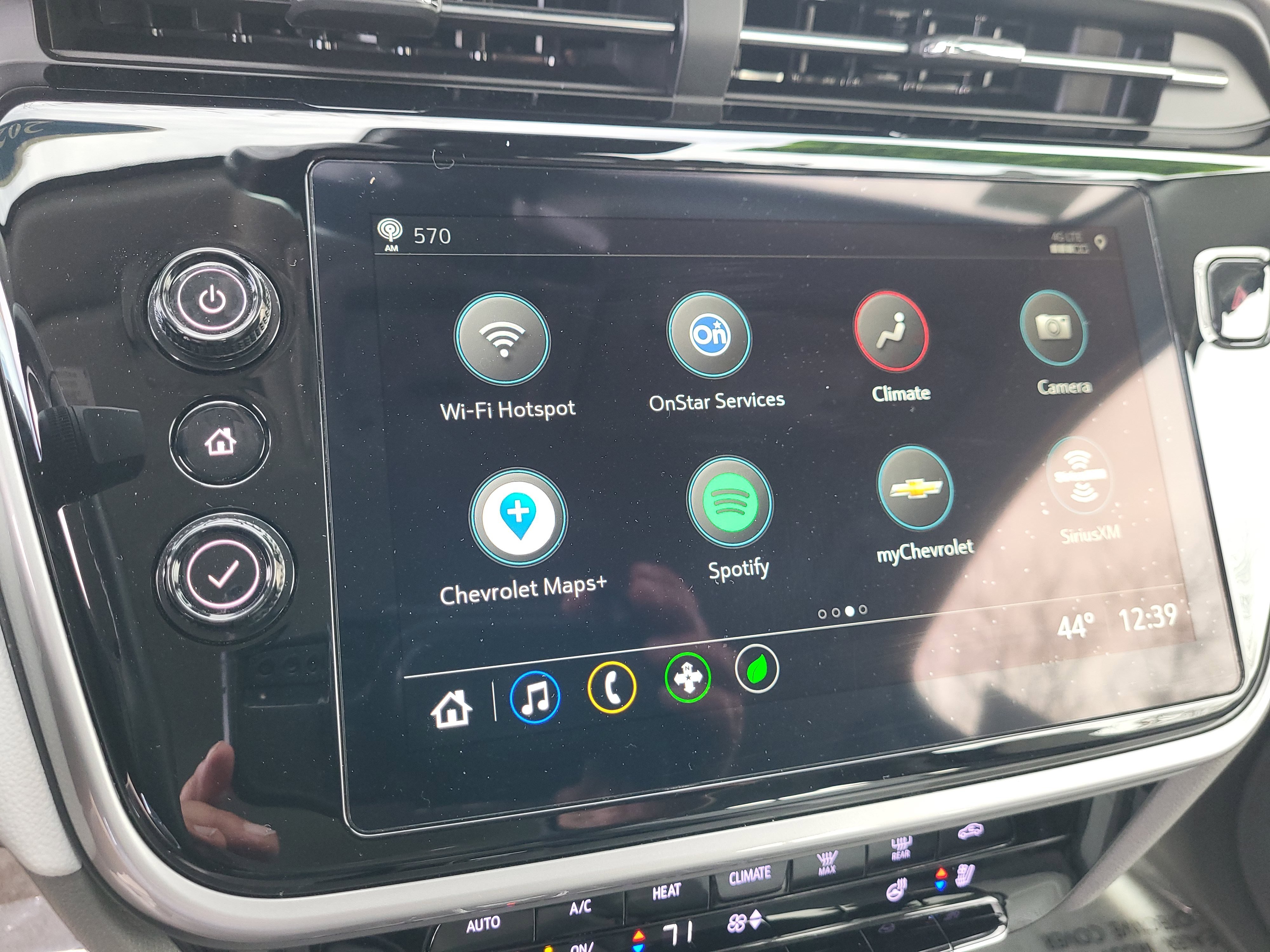 Certified 2023 Chevrolet Bolt EUV Premier image 24