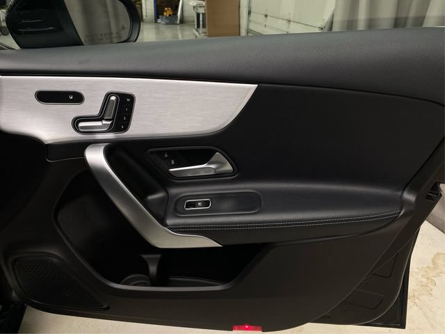Used 2019 Mercedes-Benz A 220 4MATIC image 27