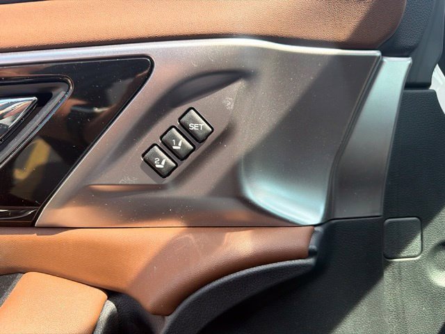 Used 2025 Subaru Legacy Touring XT AWD/4WD image 8