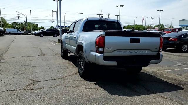 Used 2023 Toyota Tacoma SR5 w/ Technology Package AWD/4WD image 7