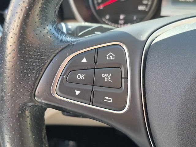 Used 2017 Mercedes-Benz C 300 Sedan image 19
