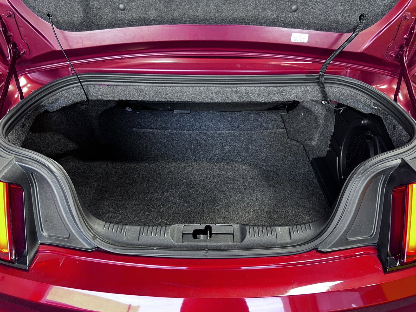 Used 2016 Ford Mustang GT Premium w/ Equipment Group 401A image 25