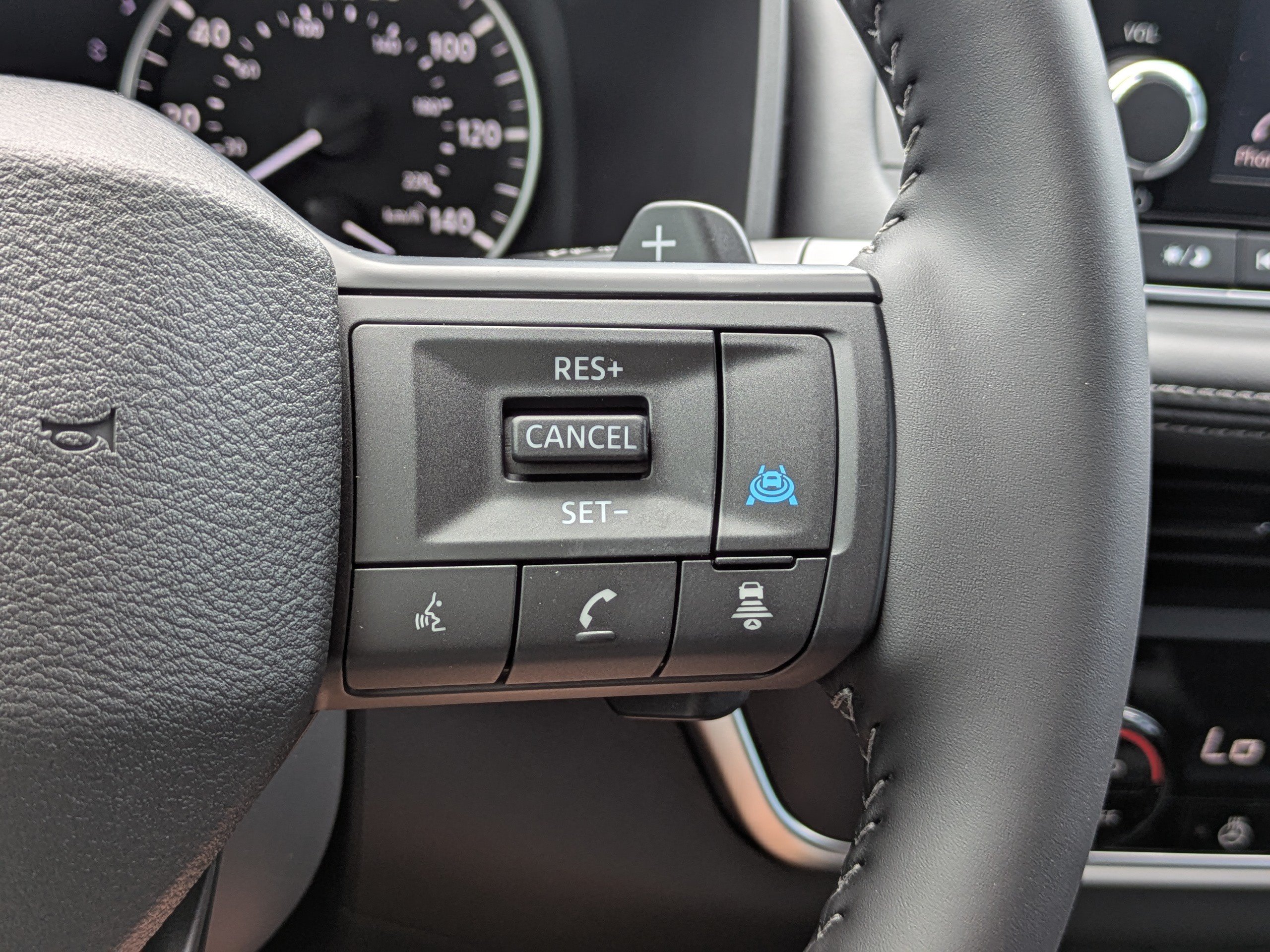 New 2026 Nissan Rogue Dark Armor FWD image 29