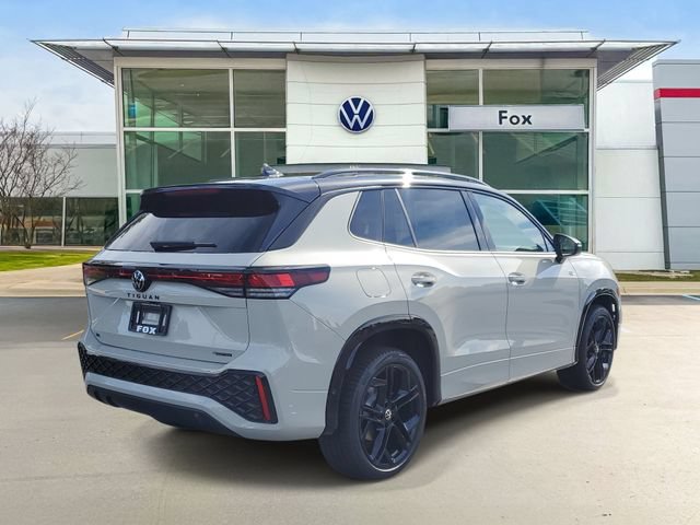 New 2026 Volkswagen Tiguan SE R-Line AWD/4WD image 4