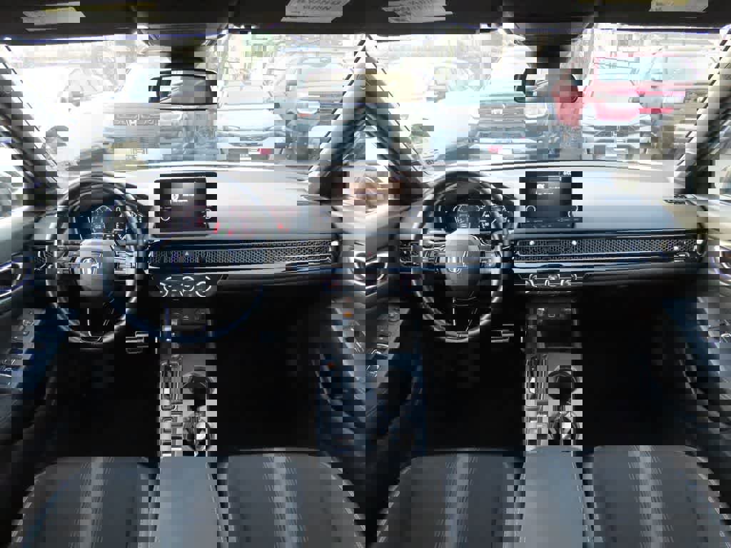 Used 2023 Honda Civic Sport image 17