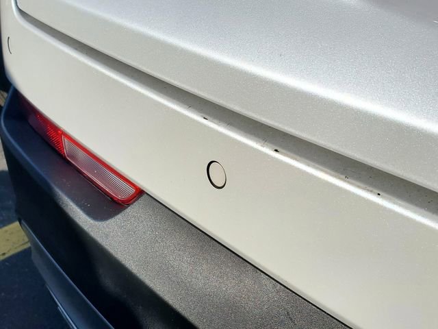 Certified 2023 Cadillac XT4 Premium Luxury w/ Cold Weather Package image 11