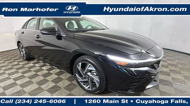 Certified 2025 Hyundai Elantra Limited FWD image 1