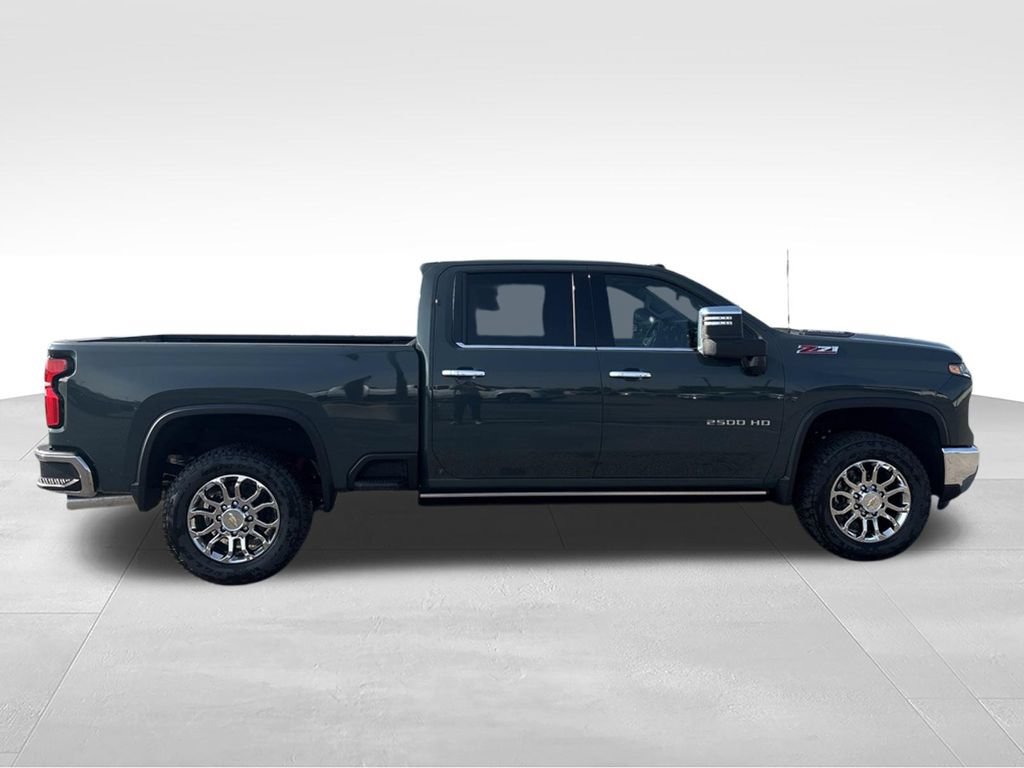 New 2026 Chevrolet Silverado 2500 LTZ w/ LTZ Plus Package AWD/4WD image 8
