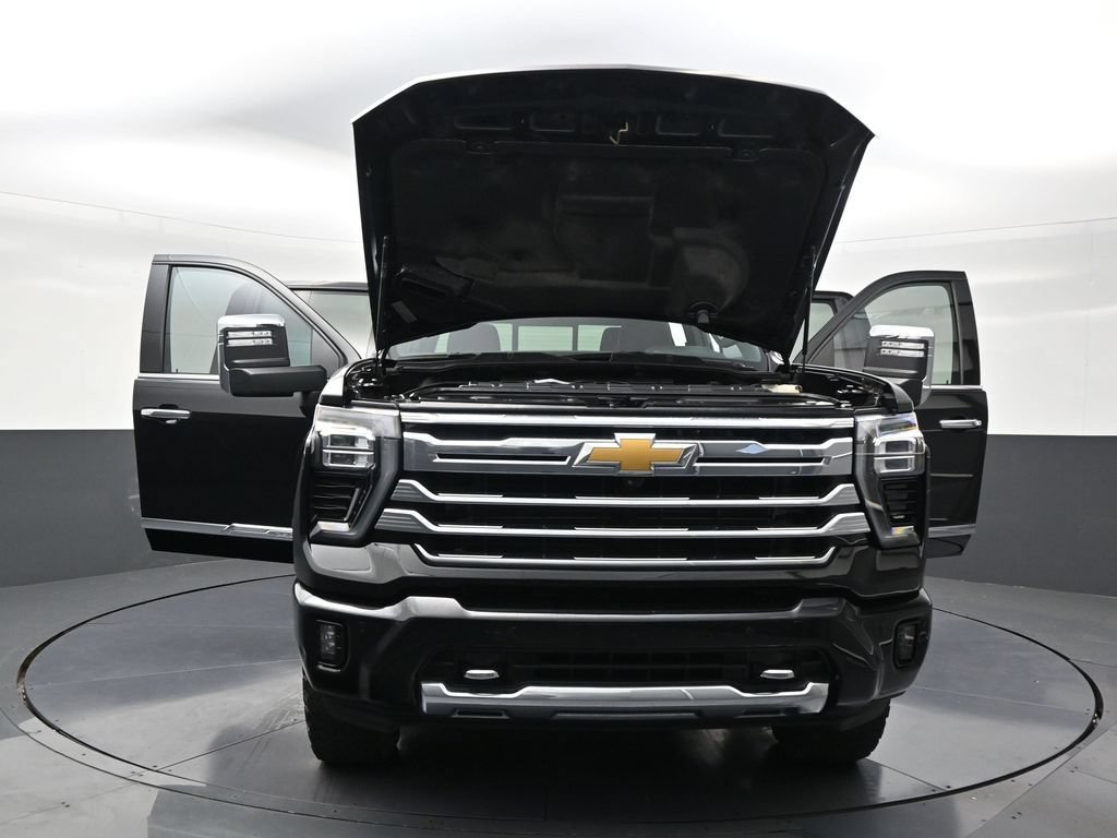 Used 2024 Chevrolet Silverado 2500 High Country w/ High Country Premium Package AWD/4WD image 30