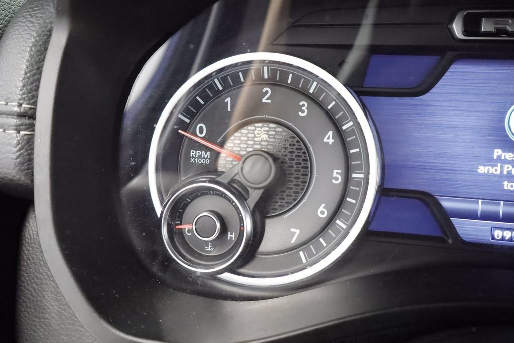Certified 2019 RAM 1500 Laramie w/ Sport Appearance Package AWD/4WD image 30
