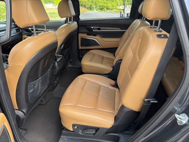Used 2022 Kia Telluride SX w/ Nightfall Edition Package AWD/4WD image 15