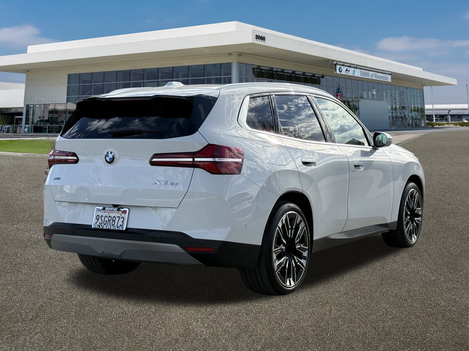 Used 2025 BMW X3 xDrive30i w/ Premium Package image 10