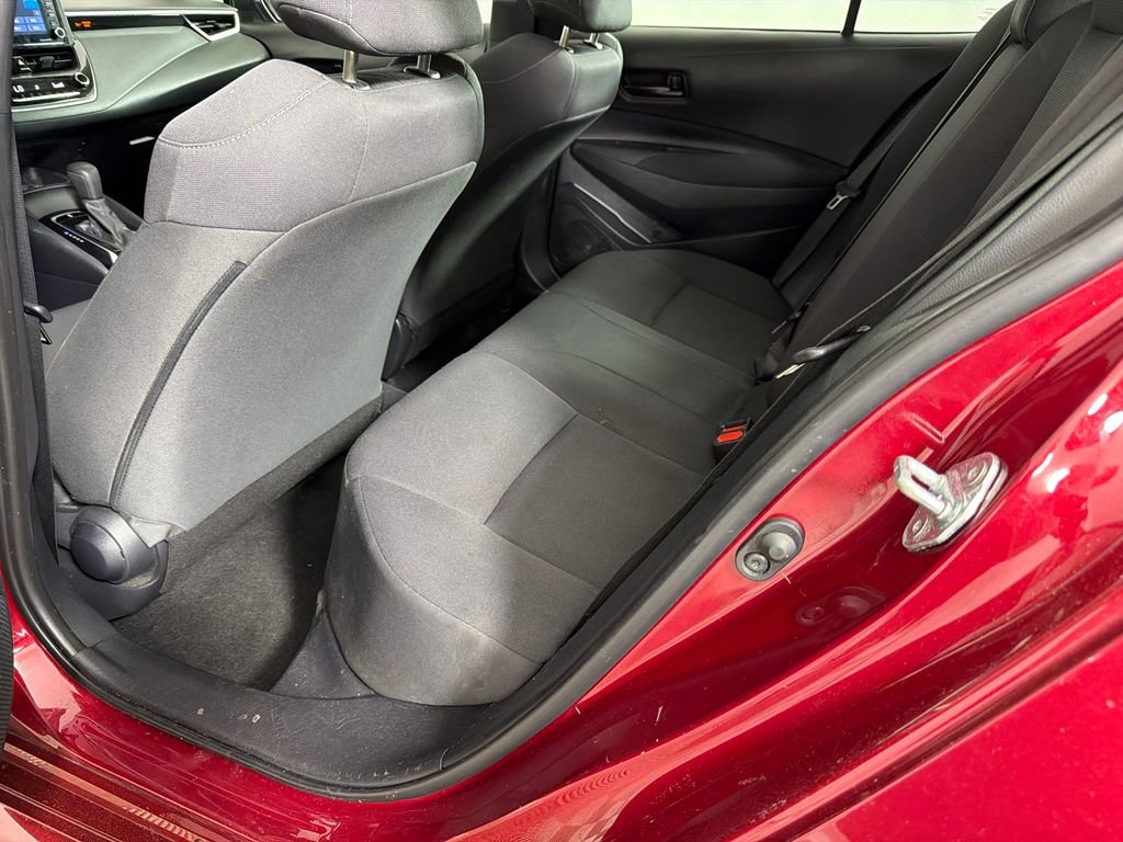 Used 2022 Toyota Corolla LE FWD image 20
