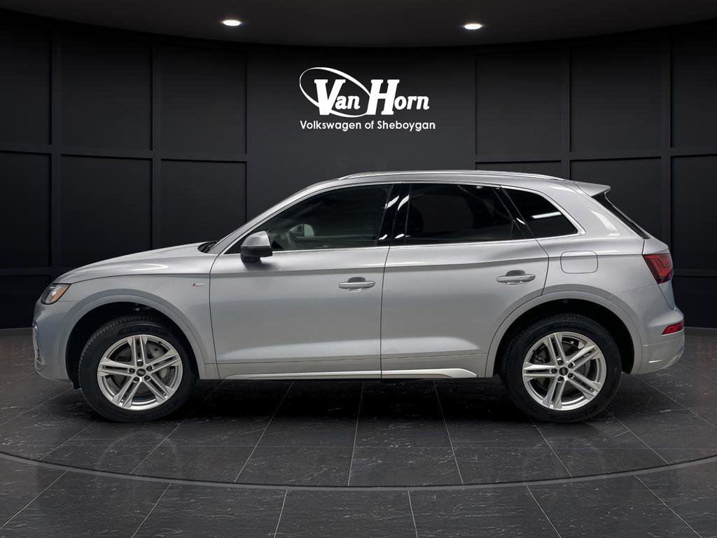 Used 2024 Audi Q5 e Premium Plus w/ Premium Plus Package image 13