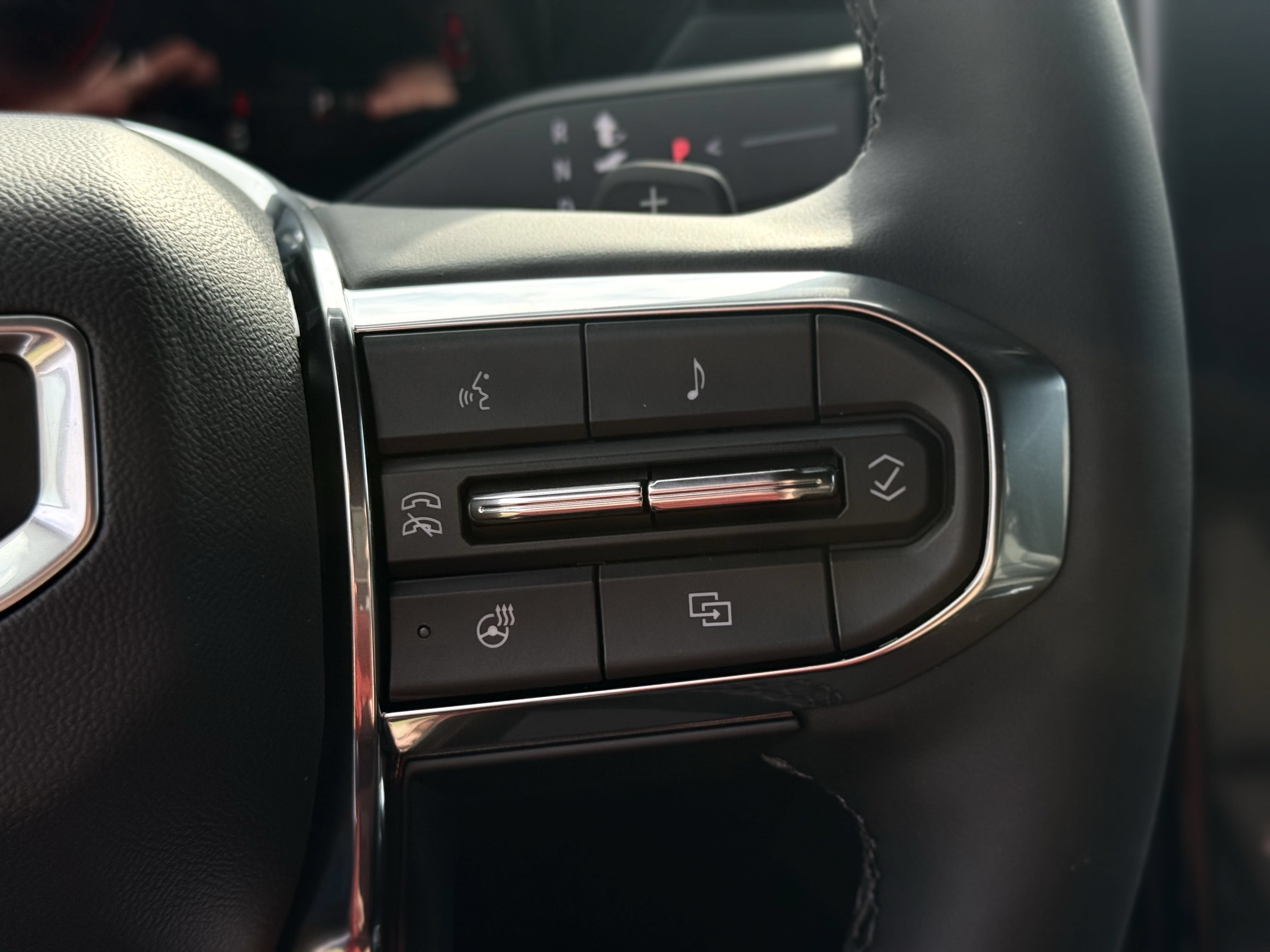 New 2026 GMC Acadia Elevation w/ Black Edition FWD image 19
