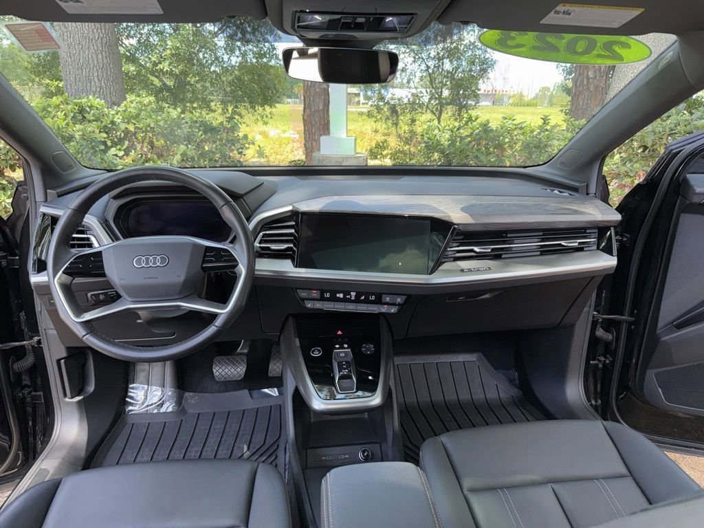 Used 2023 Audi Q4 e-tron Premium Plus AWD/4WD image 38
