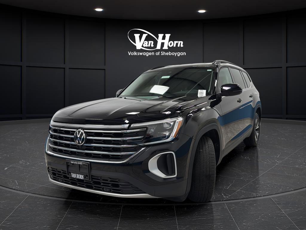Used 2025 Volkswagen Atlas SE image 3